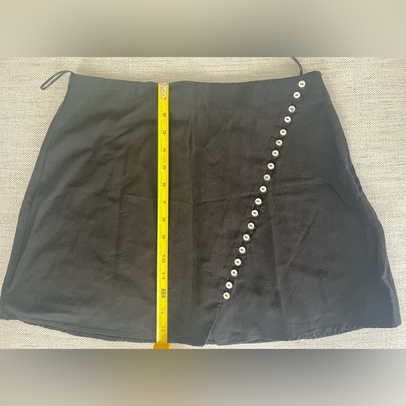 🥳 ZARA Mini Skirt - Picture 4 of 5
